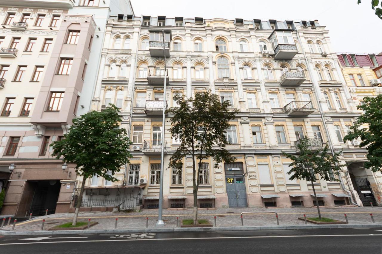 Luxury Beatiful Apartment On Pyshkinska Street เคียฟ ภายนอก รูปภาพ